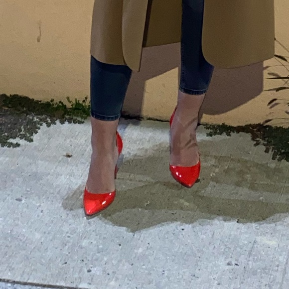 Red Heels - Picture 3 of 5